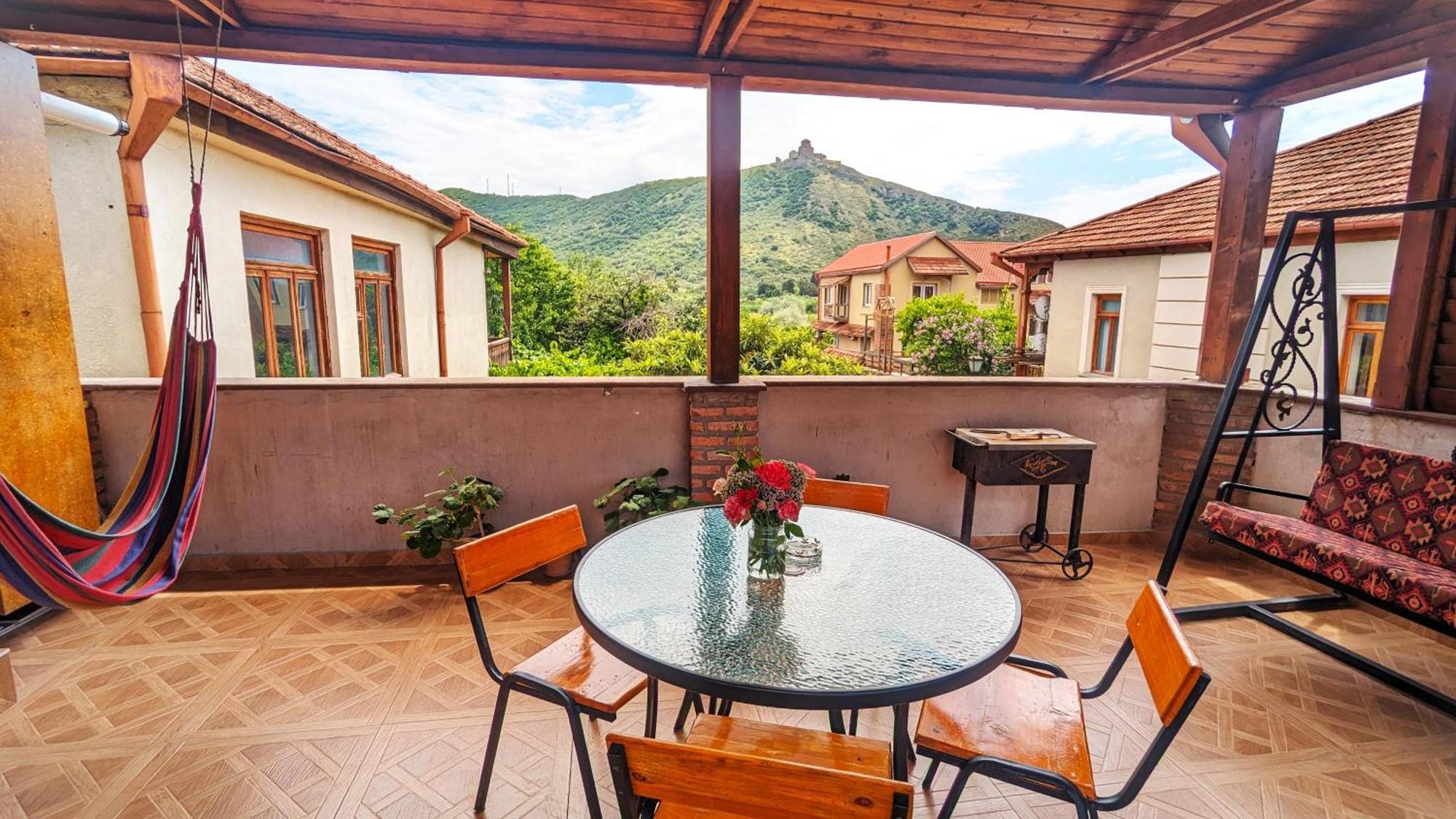 Levanto Mtskheta Luaran gambar